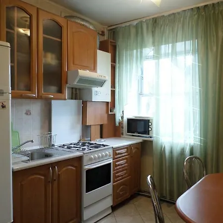 Apartment On Evreyskaya 42a *